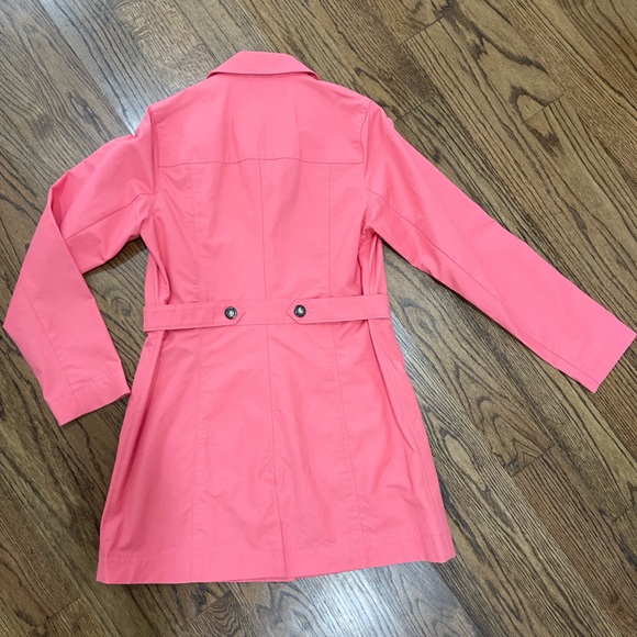 Eddie Bauer Coral Rain Jacket with Buttons - Medium Tall - Picture 3 of 4